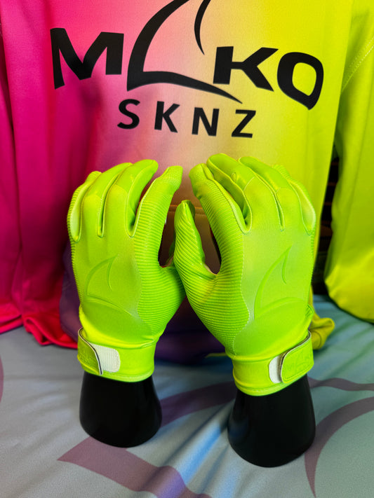MAKO Shark Bite Receiver Glove - POWER GREEN